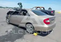 2002 Toyota CAMRY фото