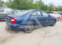 2002 Toyota CAMRY фото