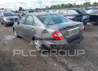 2002 Toyota CAMRY фото