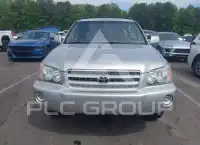 2002 Toyota Highlander photo