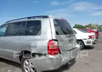 2002 Toyota Highlander photo