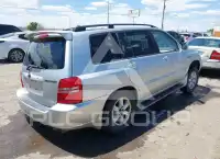 2002 Toyota Highlander фото