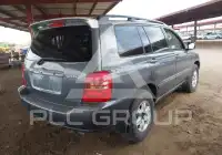 2002 Toyota Highlander photo