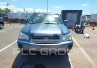 2002 Toyota Highlander фото