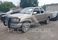 2002 Toyota TUNDRA photo