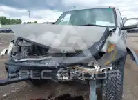 2002 Toyota TUNDRA фото