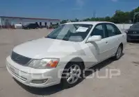 2002 Toyota AVALON photo