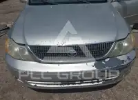 2002 Toyota AVALON фото