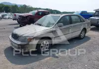 2002 Toyota AVALON фото