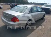 2002 Toyota AVALON фото