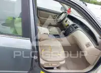 2002 Toyota AVALON фото