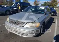 2002 Toyota AVALON фото