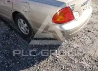 2002 Toyota AVALON фото