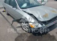 2002 Toyota AVALON фото