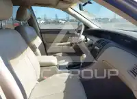 2002 Toyota AVALON фото