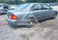2002 Toyota AVALON фото