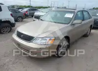 2002 Toyota AVALON photo