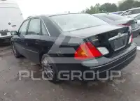 2002 Toyota AVALON photo