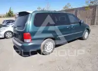 2002 KIA Sedona фото