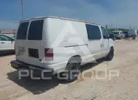2002 Ford E-150 фото