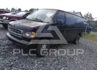 2002 Ford E-150 photo