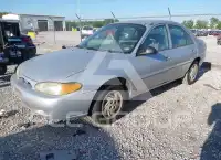 2002 Ford ESCORT фото