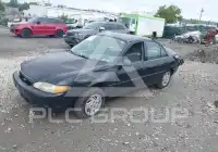2002 Ford ESCORT photo