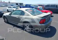 2002 Ford MUSTANG photo