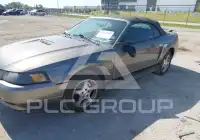2002 Ford MUSTANG photo