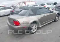 2002 Ford MUSTANG фото