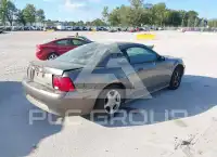 2002 Ford MUSTANG фото