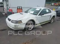 2002 Ford MUSTANG photo