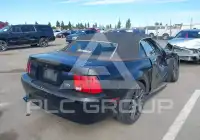 2002 Ford MUSTANG photo