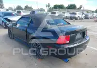 2002 Ford MUSTANG photo