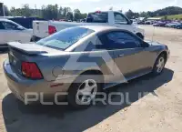 2002 Ford MUSTANG фото