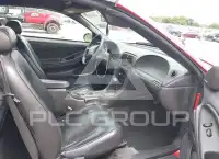 2002 Ford MUSTANG фото
