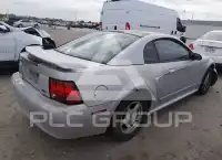 2002 Ford MUSTANG фото