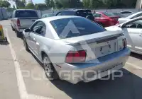 2002 Ford MUSTANG photo