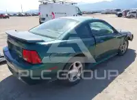 2002 Ford MUSTANG фото