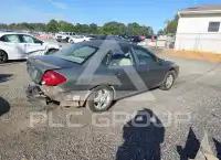 2002 Ford TAURUS photo