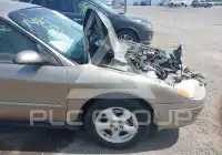 2002 Ford TAURUS photo