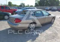 2002 Ford TAURUS фото