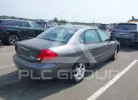 2002 Ford TAURUS фото