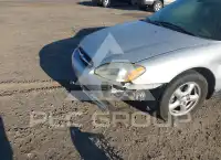 2002 Ford TAURUS photo