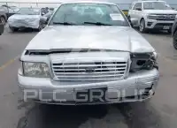 2002 Ford CROWN фото