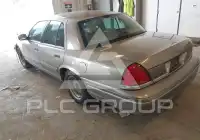 2002 Ford CROWN фото