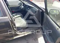 2002 Ford CROWN photo