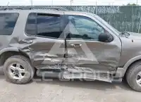 2002 Ford EXPLORER фото