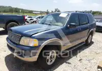 2002 Ford EXPLORER photo