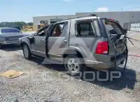 2002 Ford EXPLORER фото